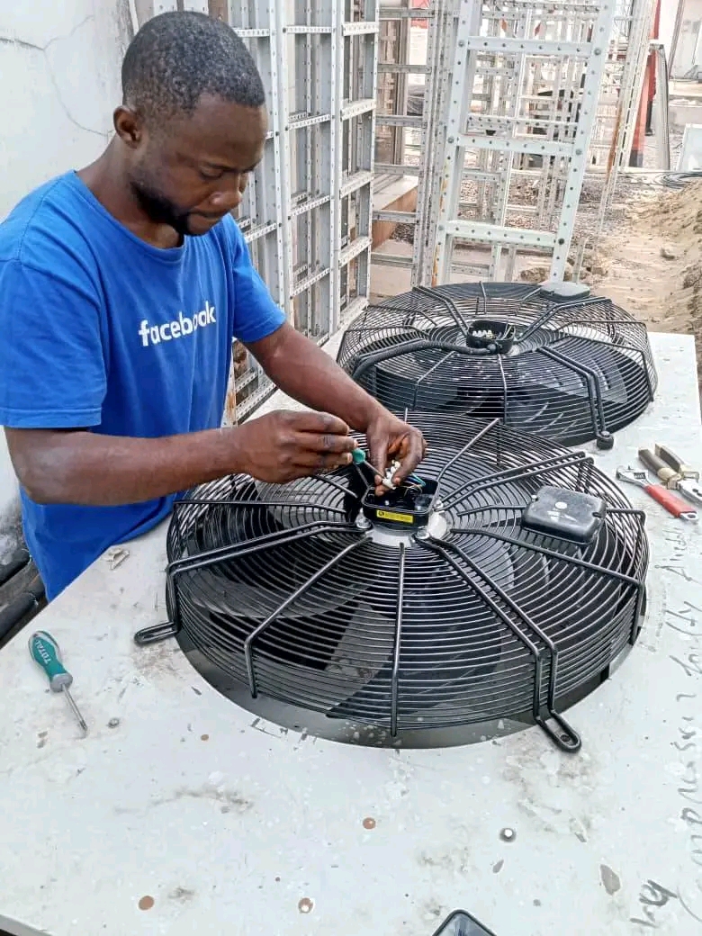 Climatisation et Cooling System Huawei Mobile RDC